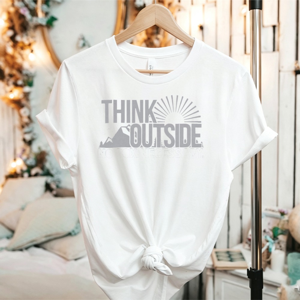 Koszulka z grafiką Think Outsi – Outdoor Adventure Quotes recenzja i cena